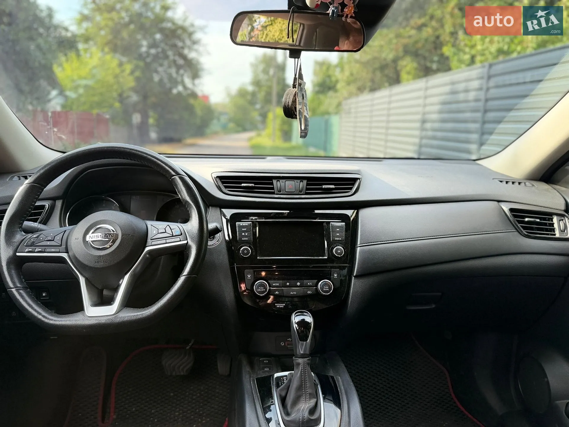 2019 Nissan Rogue - мініатюра 8