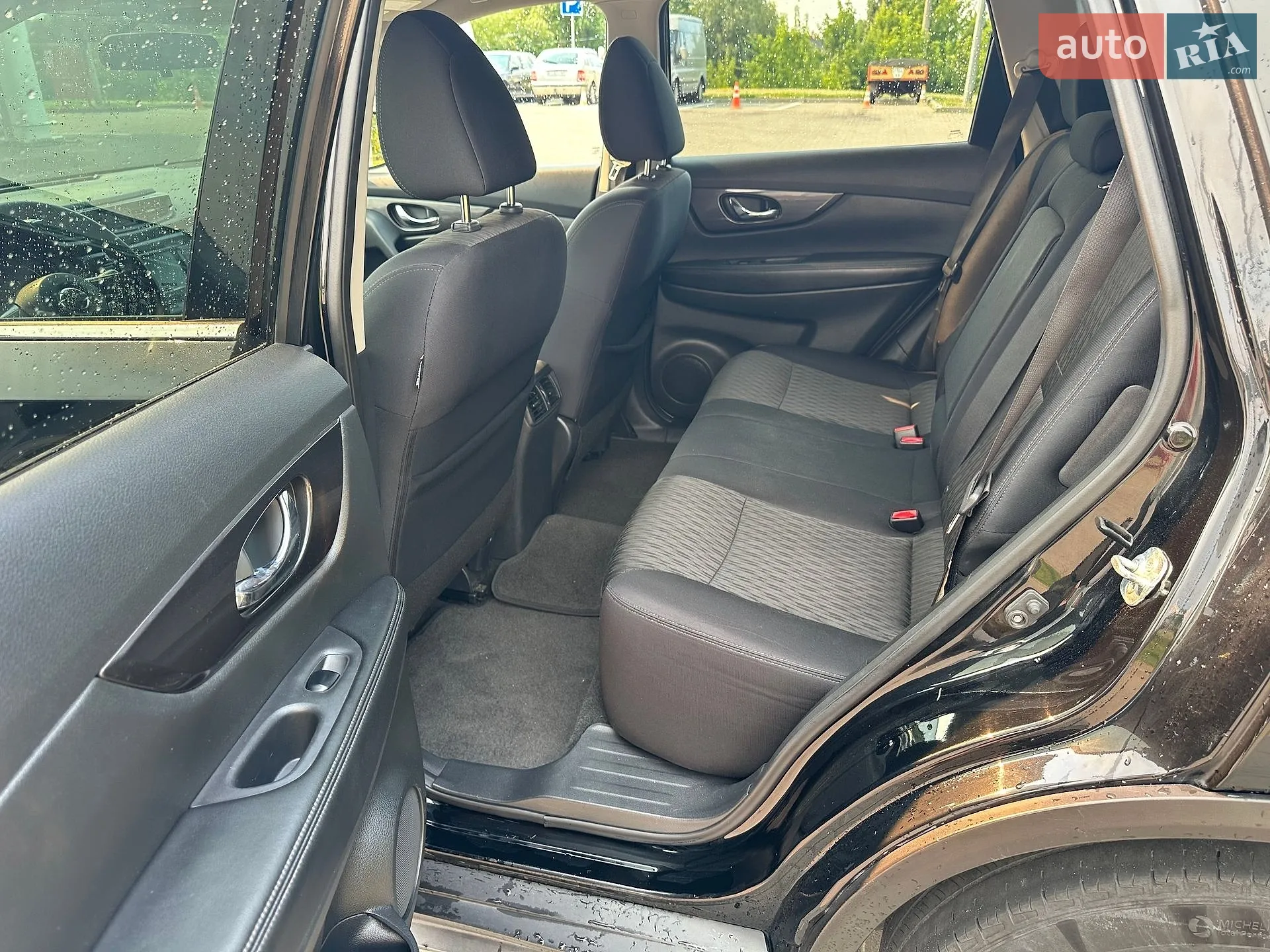 2018 Nissan Rogue - мініатюра 7