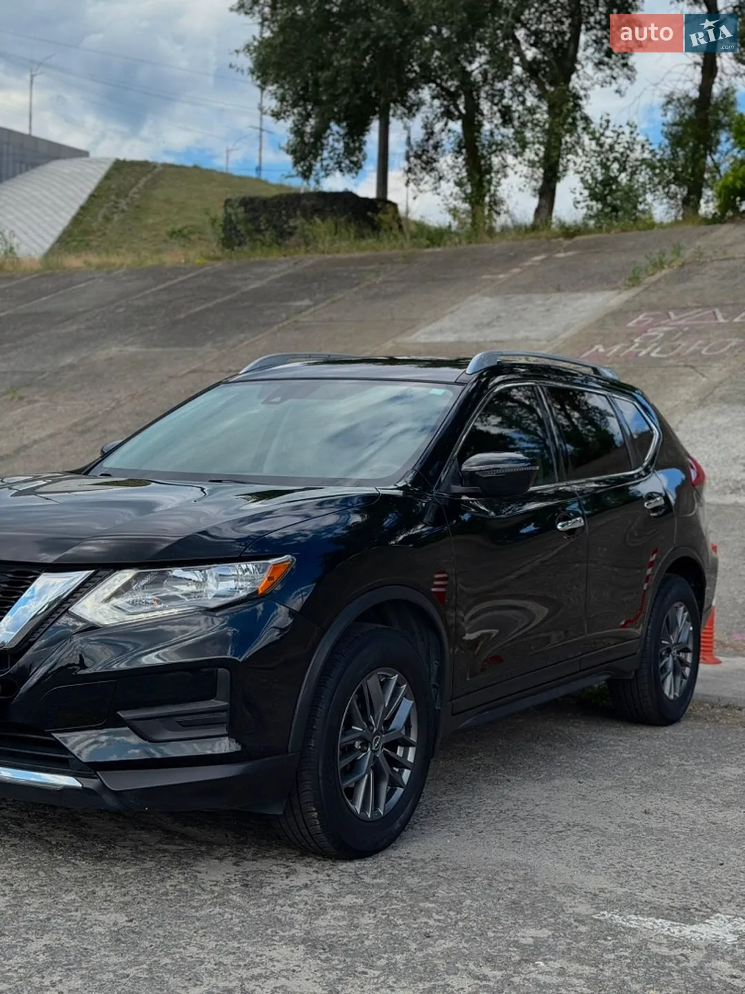 2019 Nissan Rogue - мініатюра 4