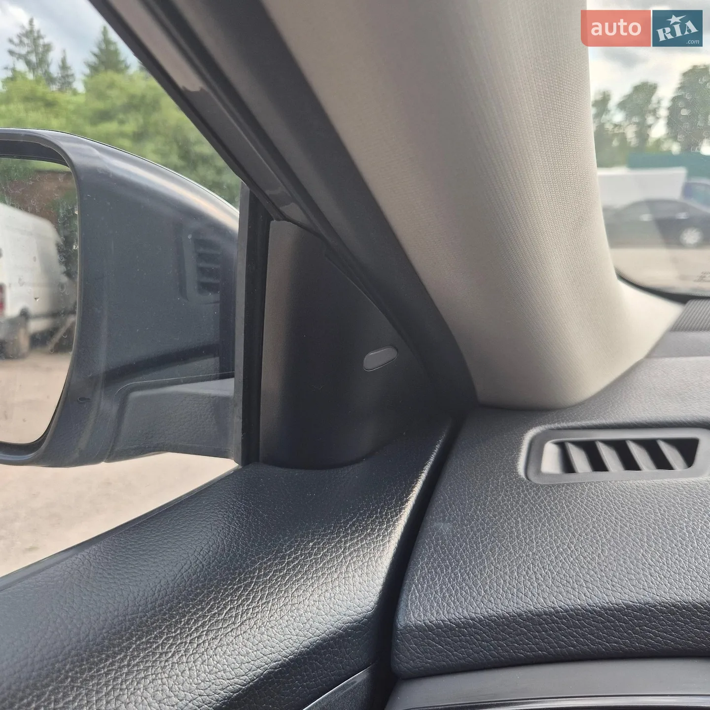 2018 Nissan Rogue - мініатюра 24