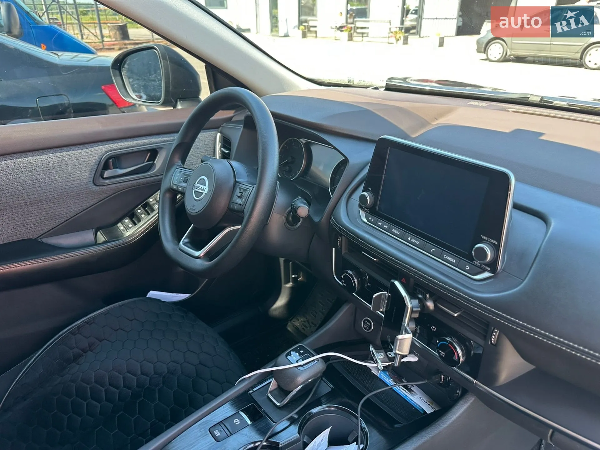 2021 Nissan Rogue - мініатюра 14
