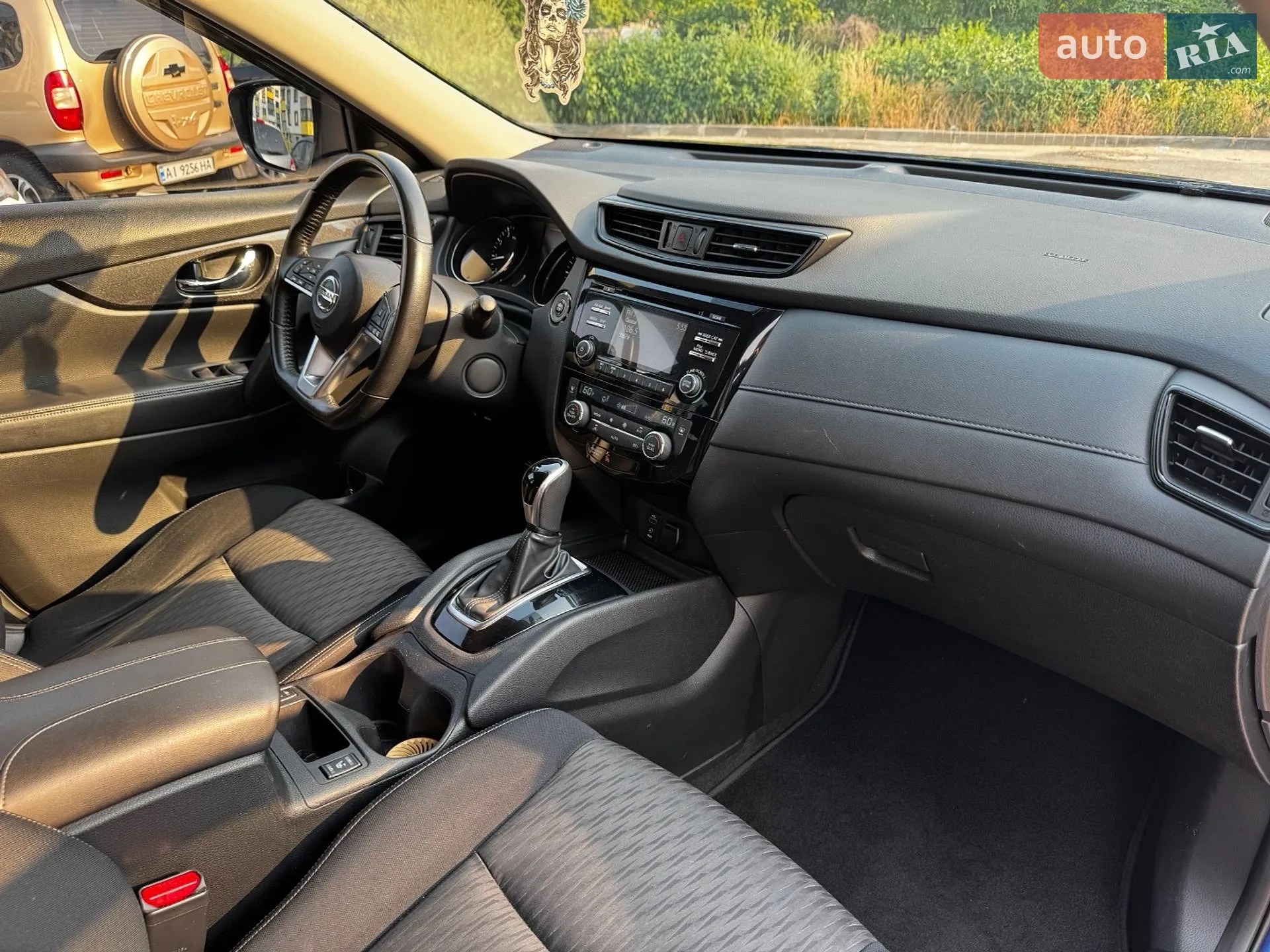 2016 Nissan Rogue - мініатюра 13