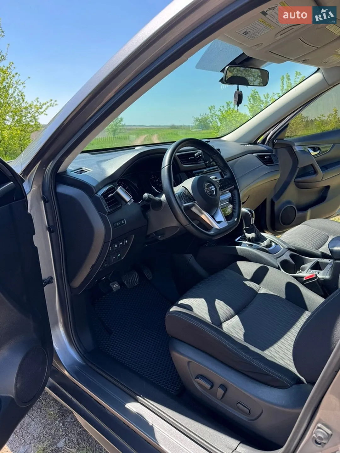 2020 Nissan Rogue - мініатюра 13