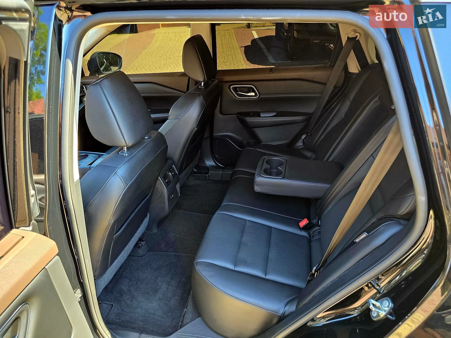 2021 Nissan Rogue - мініатюра 12