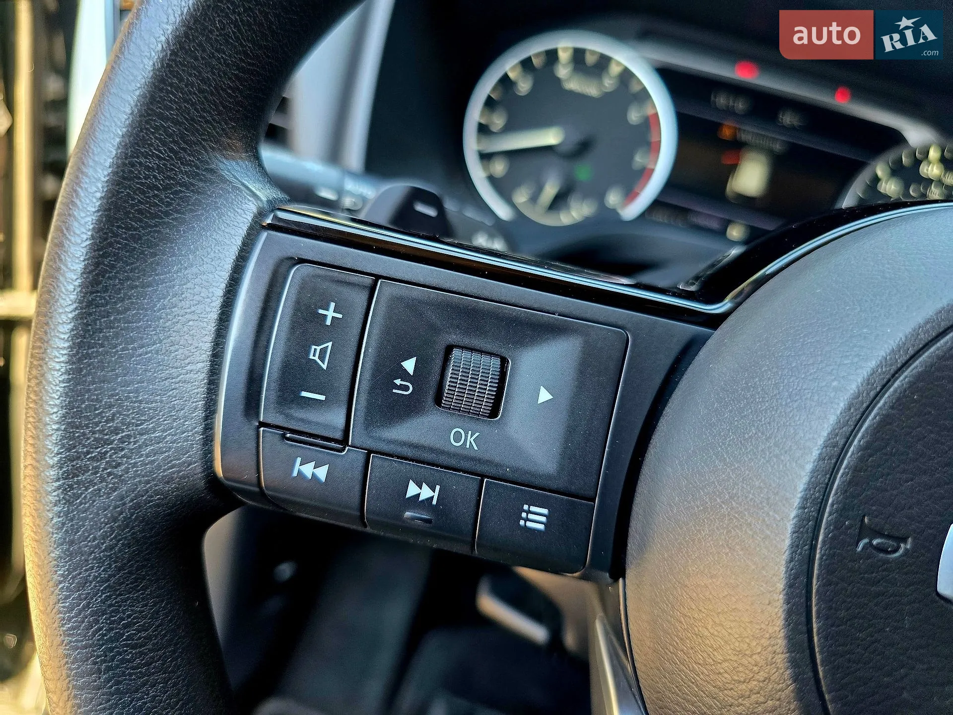 2021 Nissan Rogue - мініатюра 51