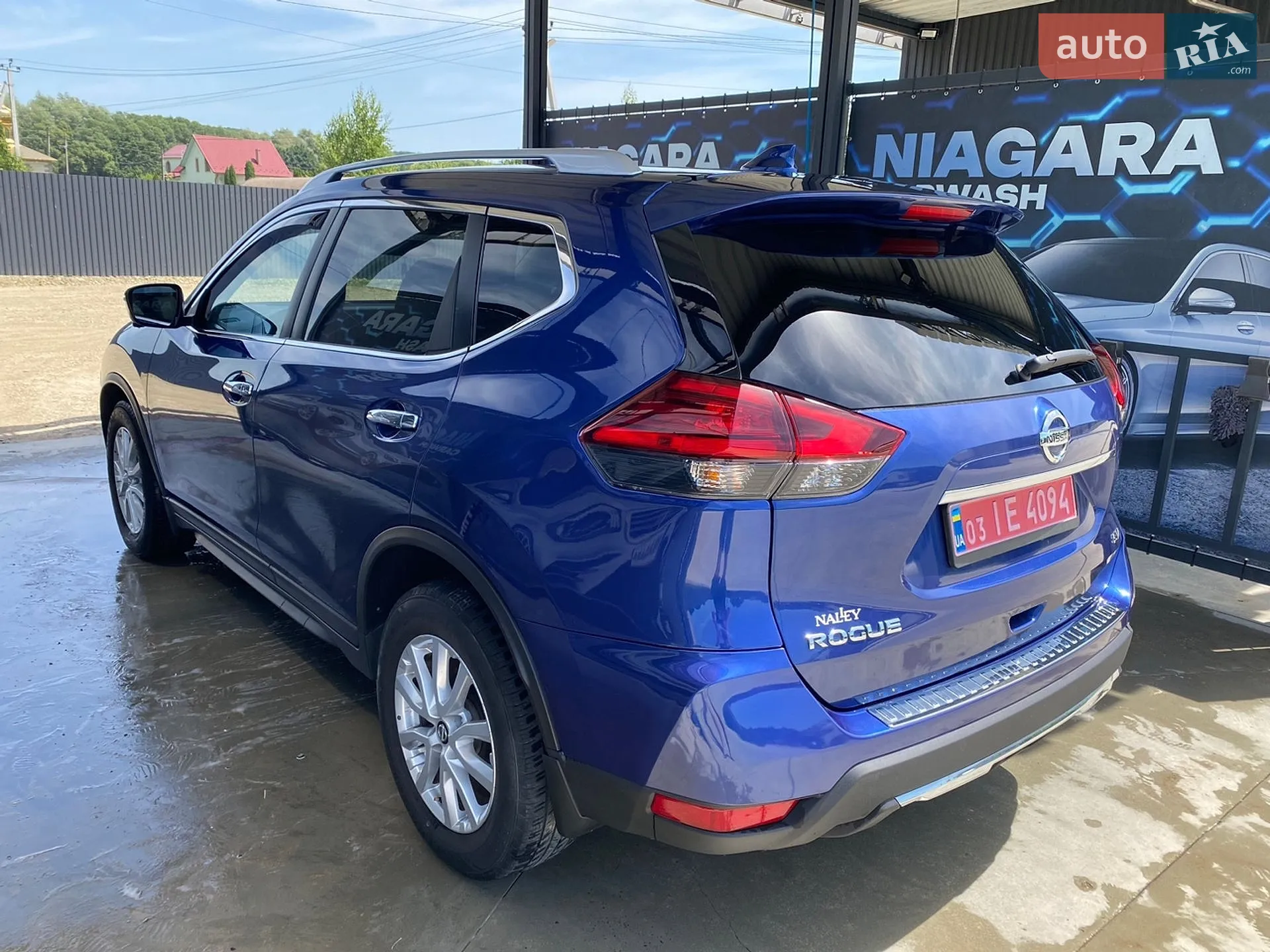 2017 Nissan Rogue - фото 1