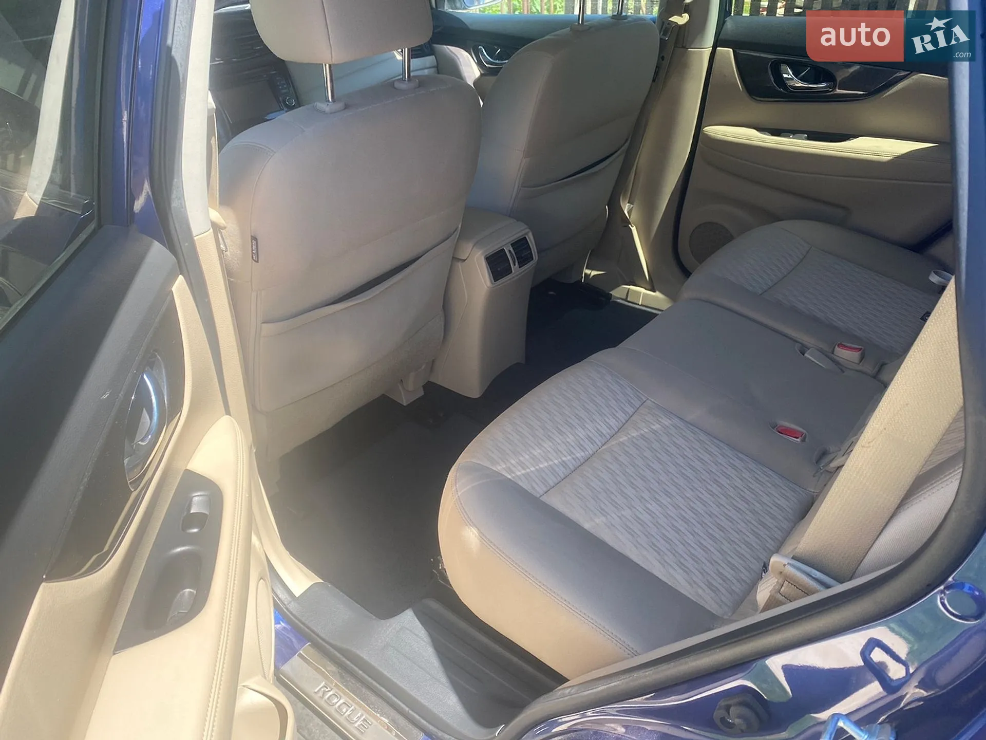 2017 Nissan Rogue - мініатюра 6