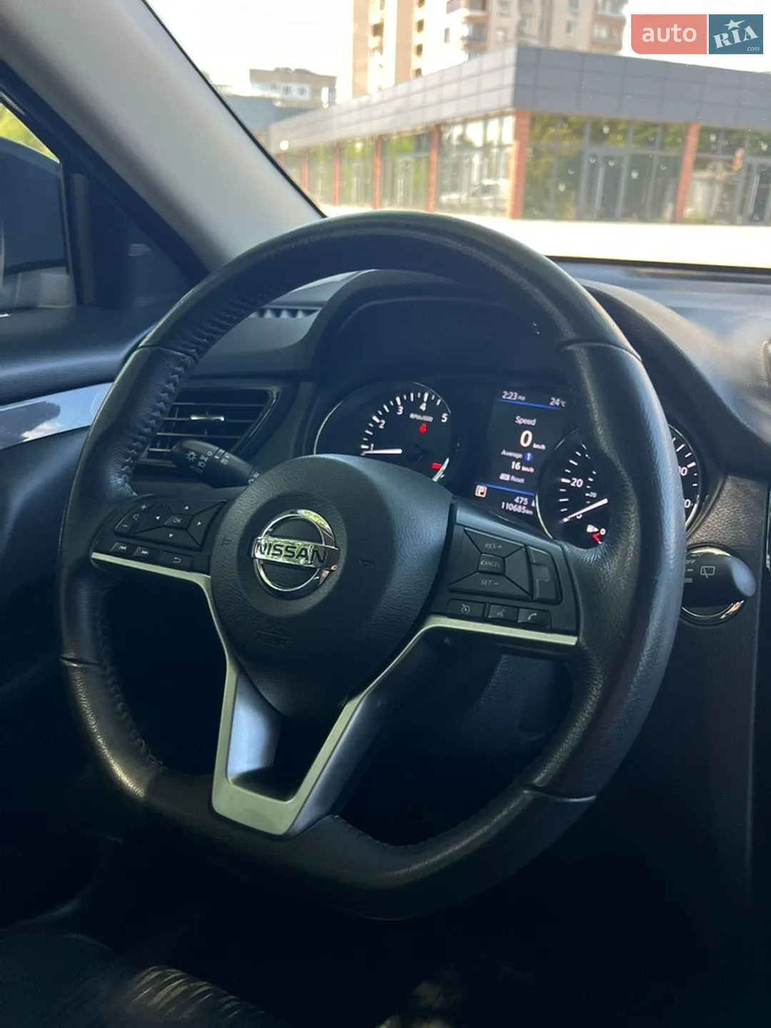 2018 Nissan Rogue - мініатюра 8