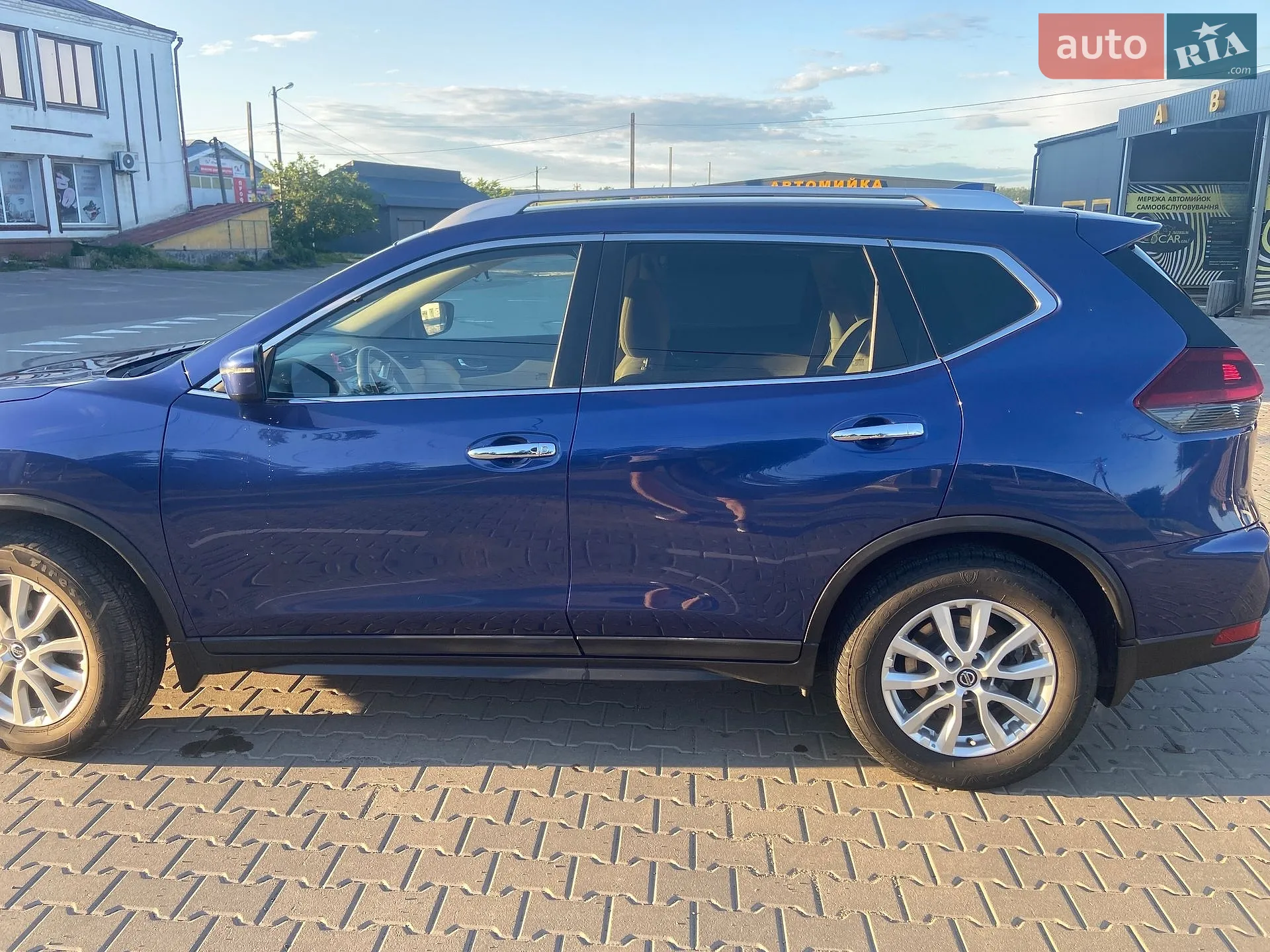 2019 Nissan Rogue - мініатюра 16