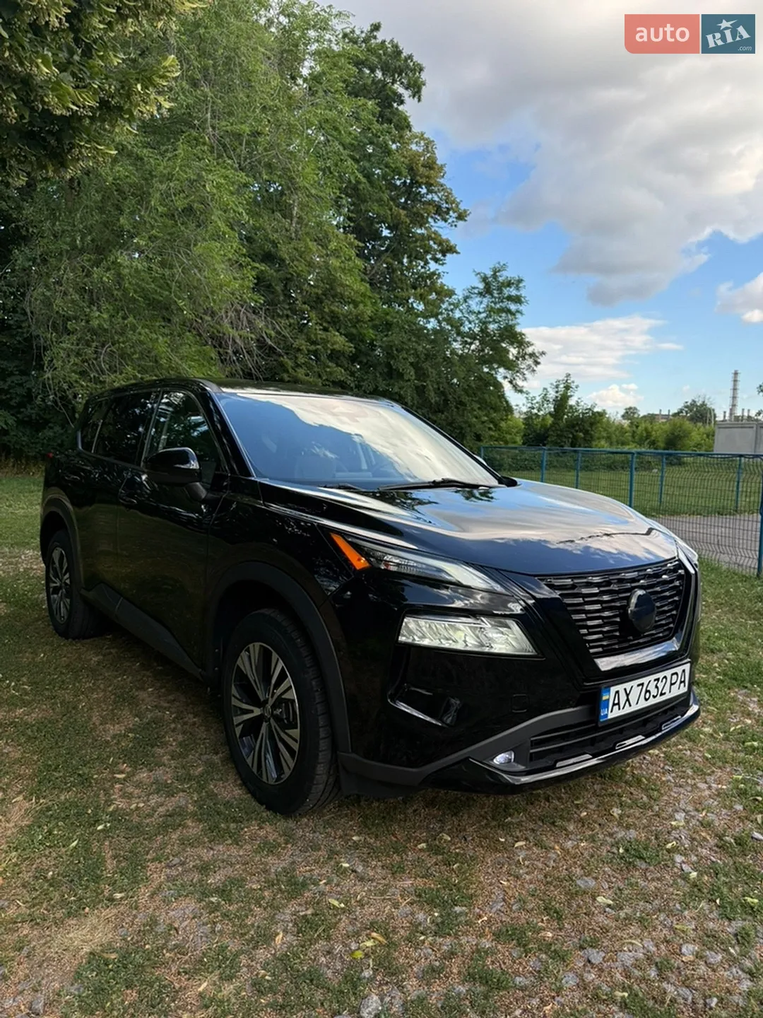 2020 Nissan Rogue - мініатюра 2
