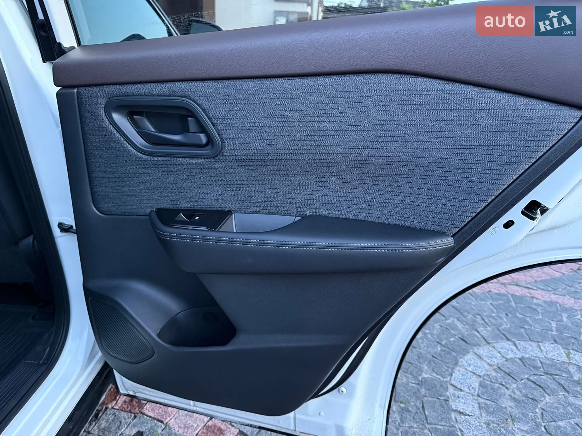 2022 Nissan Rogue - мініатюра 16