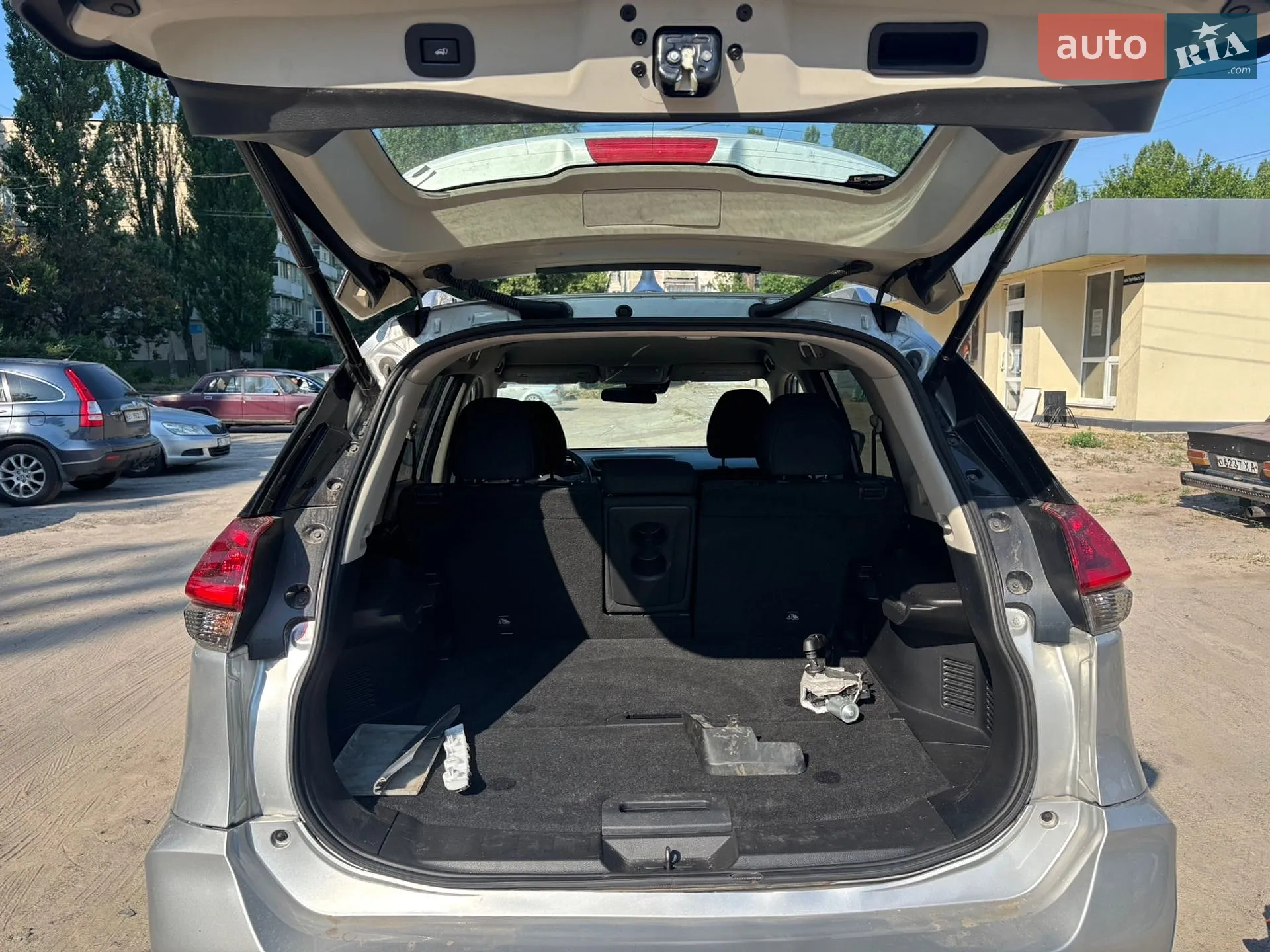 2020 Nissan Rogue - мініатюра 15