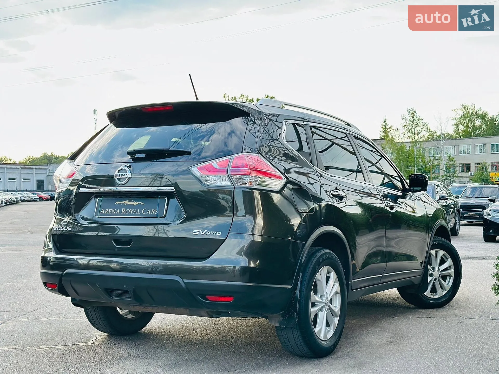 2016 Nissan Rogue - мініатюра 2