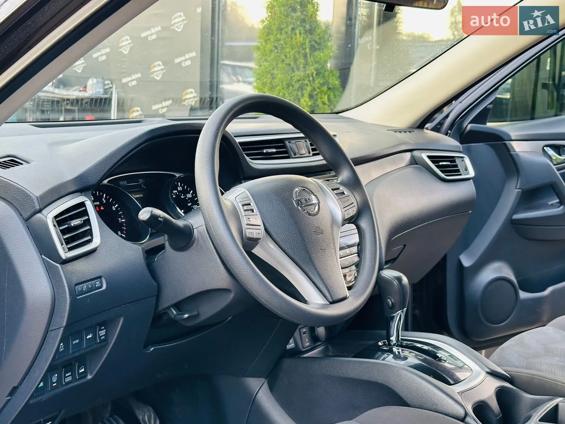 2016 Nissan Rogue - мініатюра 16