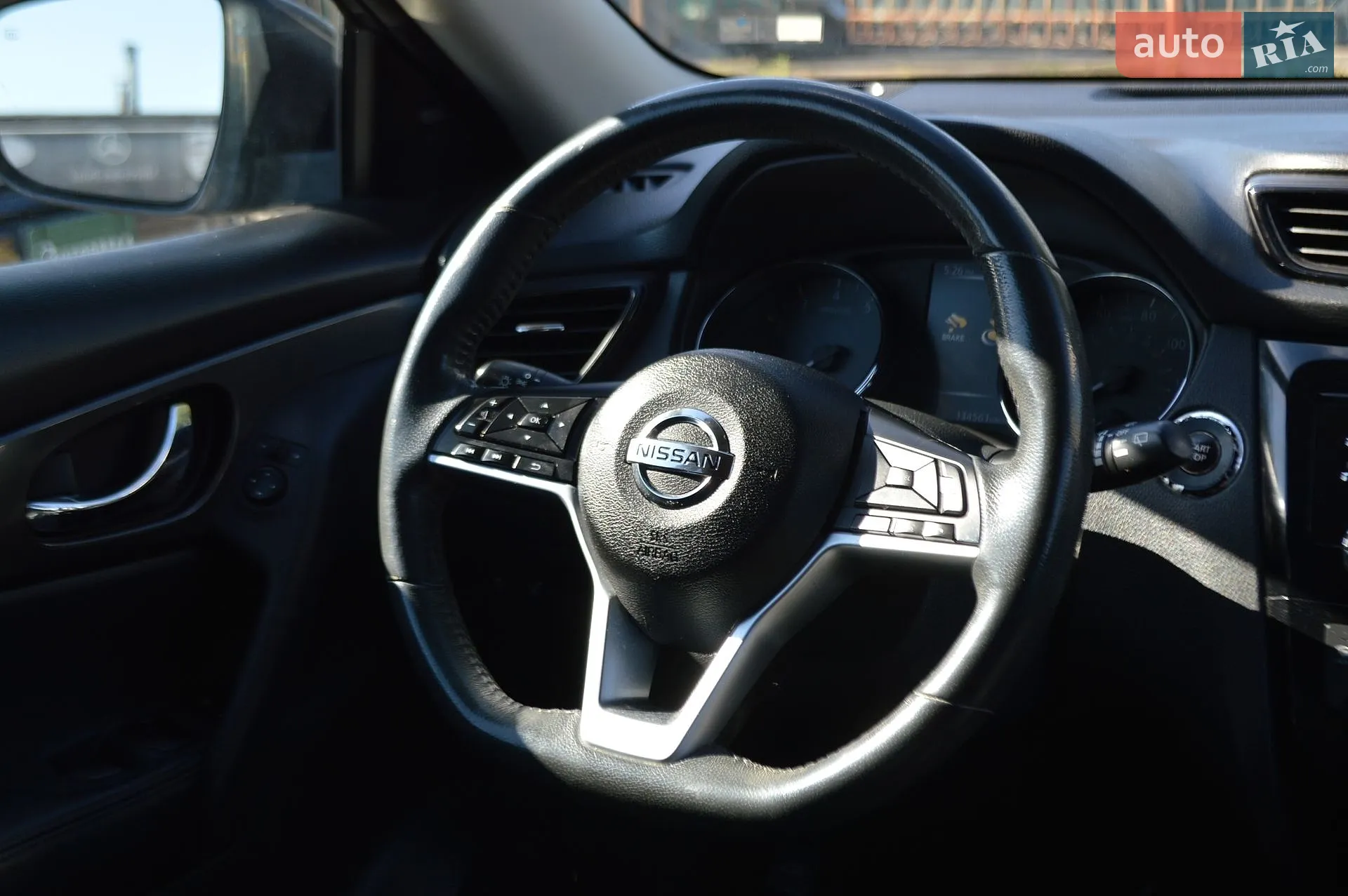 2017 Nissan Rogue - мініатюра 9