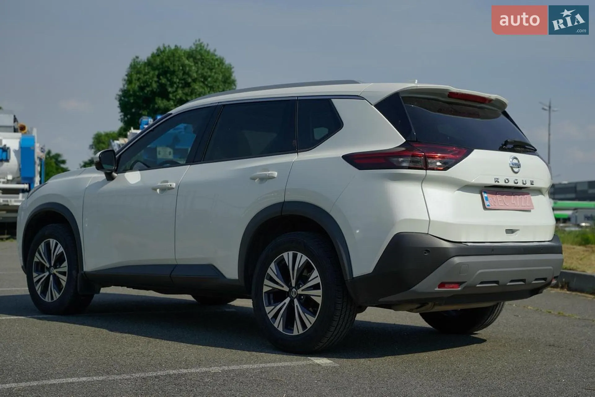 2021 Nissan Rogue - мініатюра 8