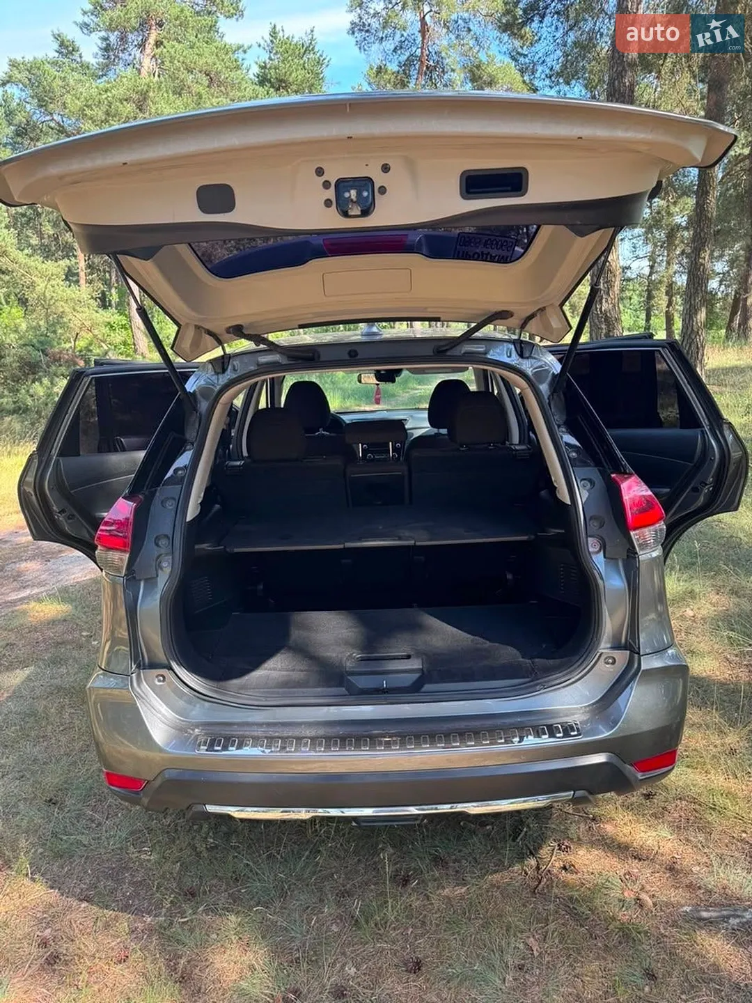 2018 Nissan Rogue - мініатюра 9