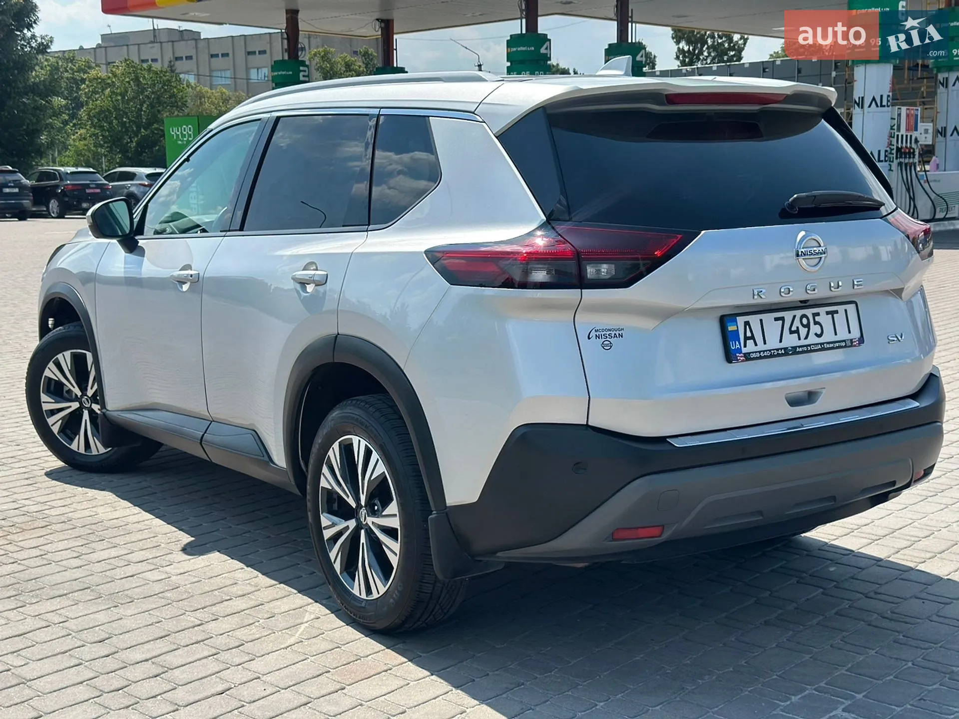 2021 Nissan Rogue - мініатюра 17