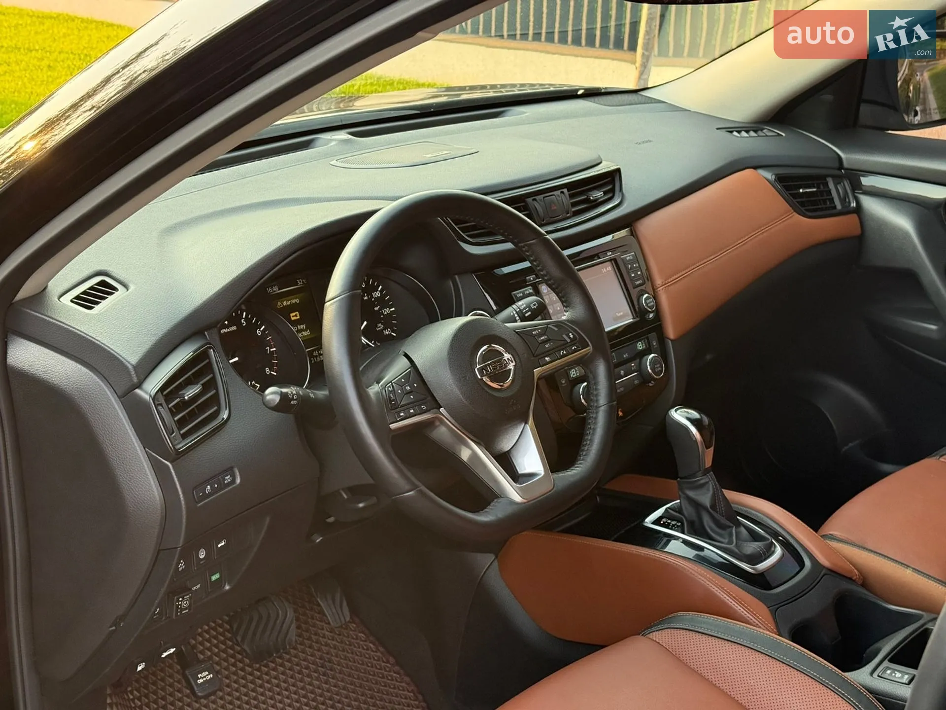 2017 Nissan Rogue - мініатюра 16