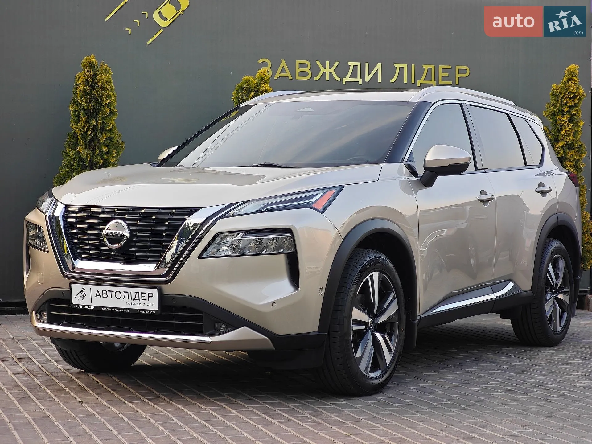 2021 Nissan Rogue - мініатюра 13