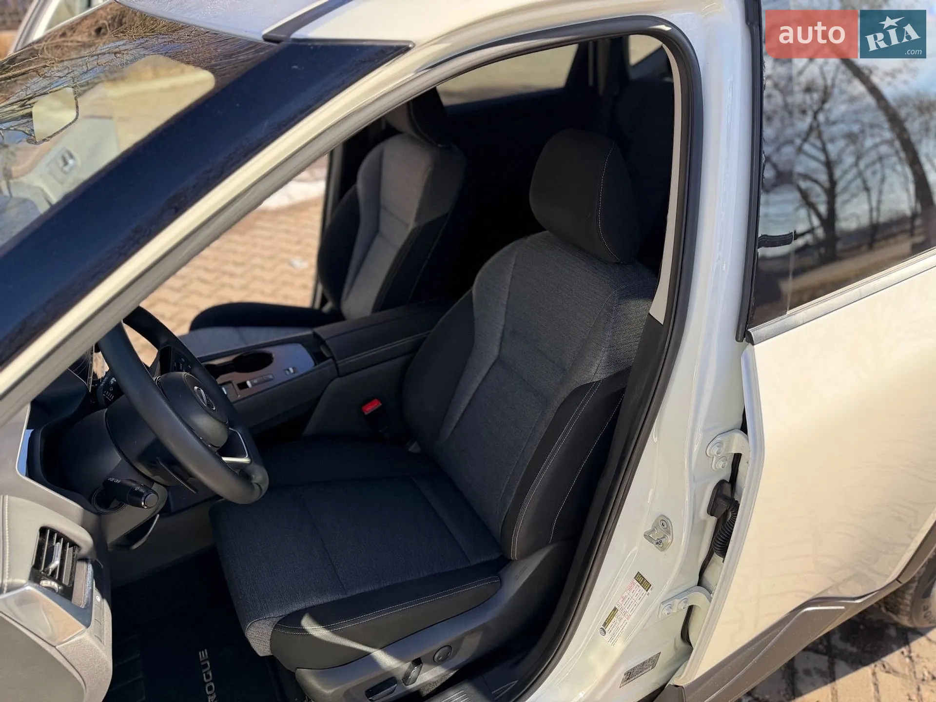 2020 Nissan Rogue - мініатюра 11