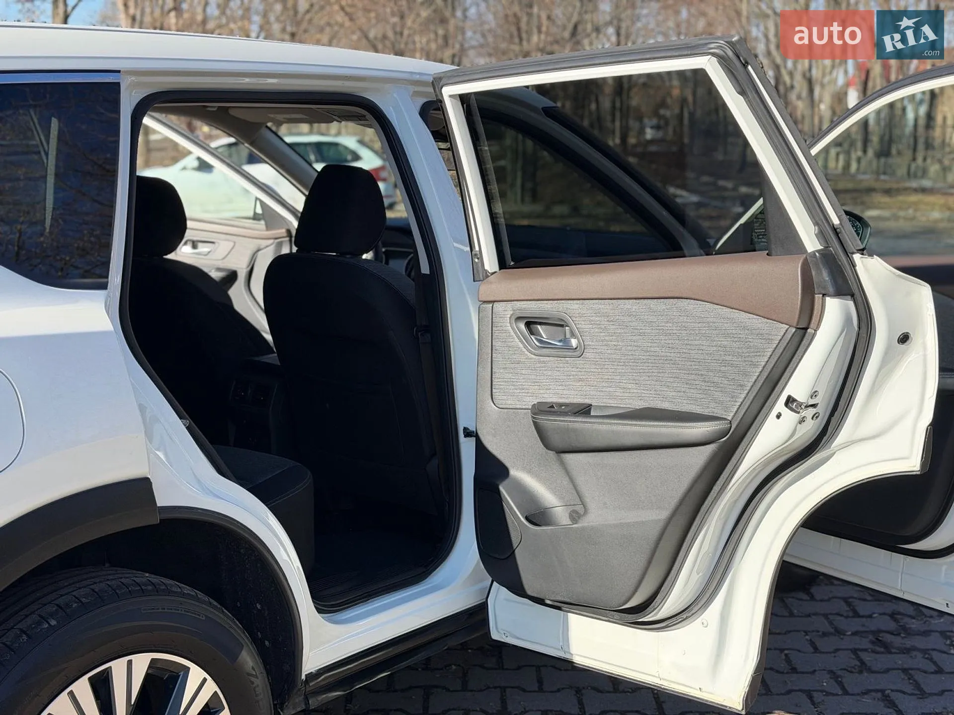 2020 Nissan Rogue - мініатюра 26