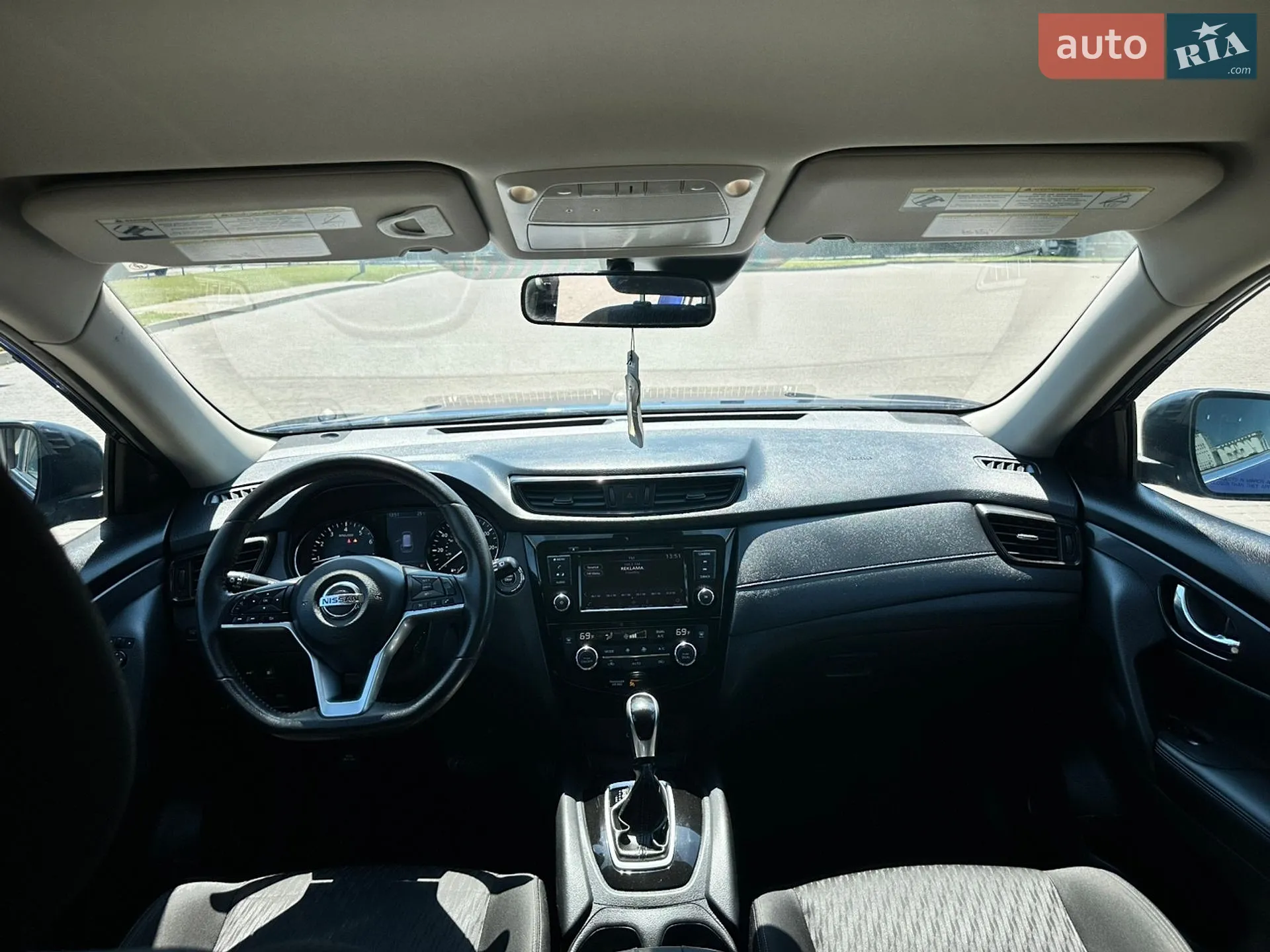 2019 Nissan Rogue - мініатюра 28