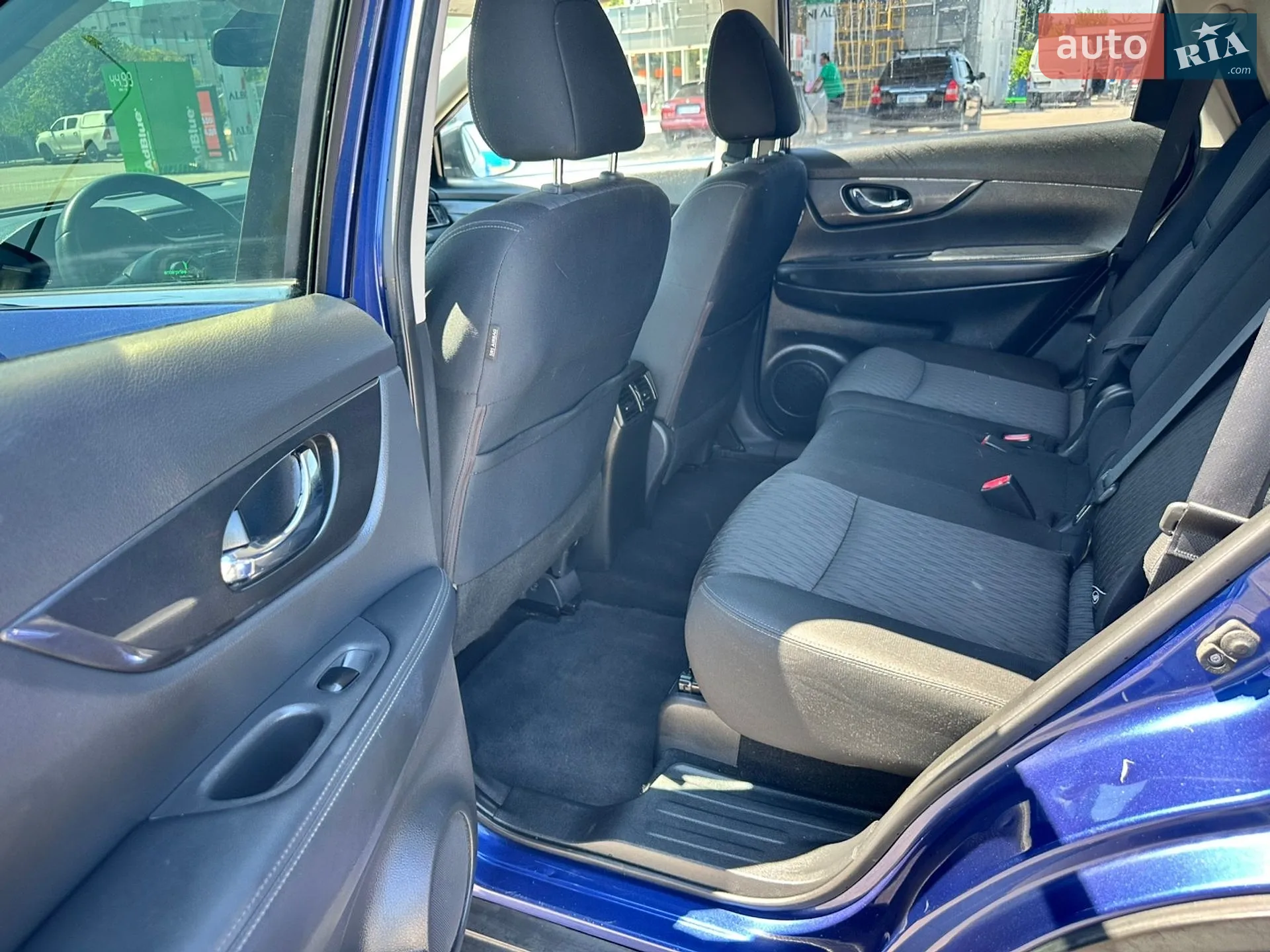 2019 Nissan Rogue - мініатюра 32