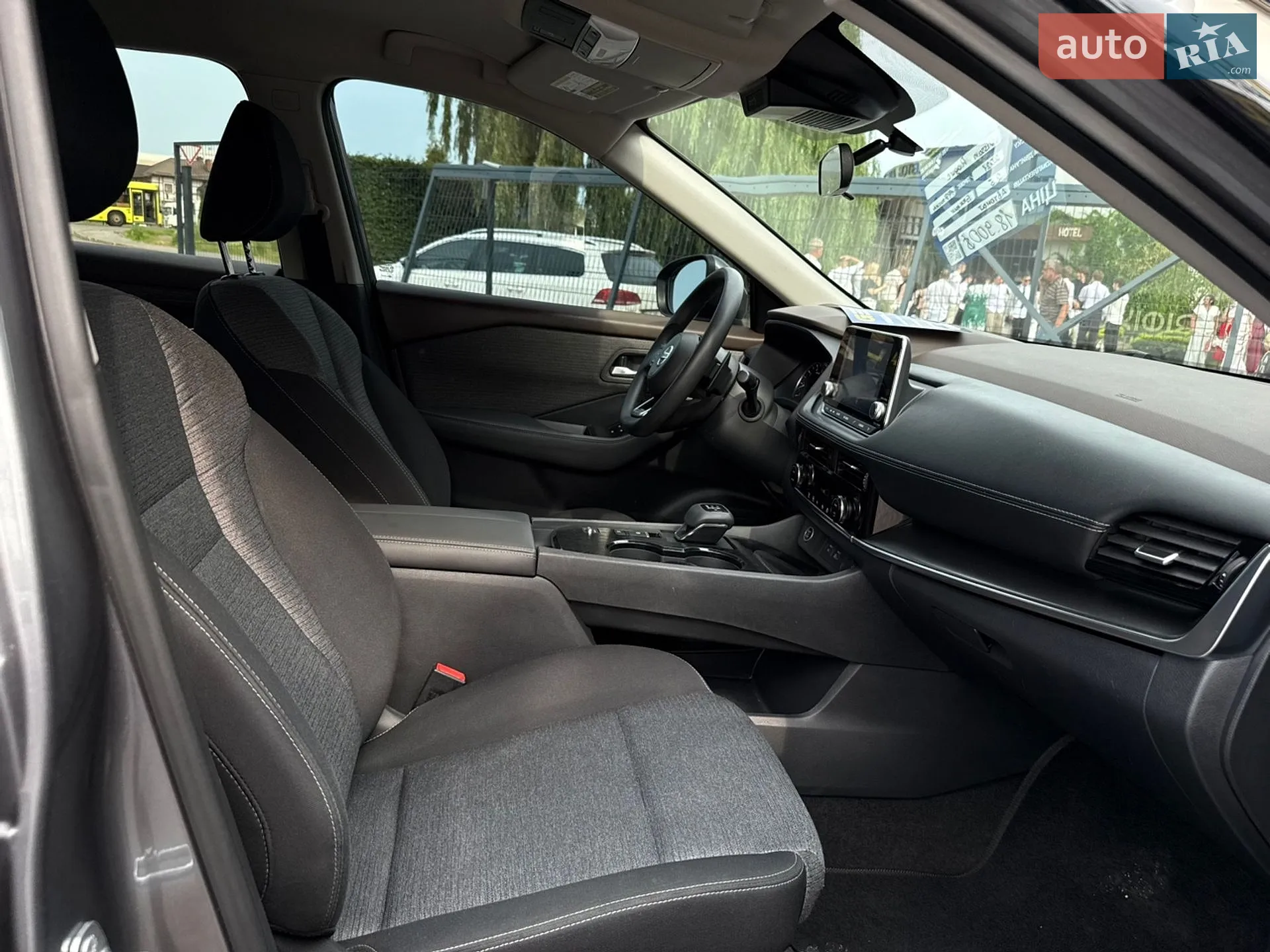 2021 Nissan Rogue - мініатюра 23