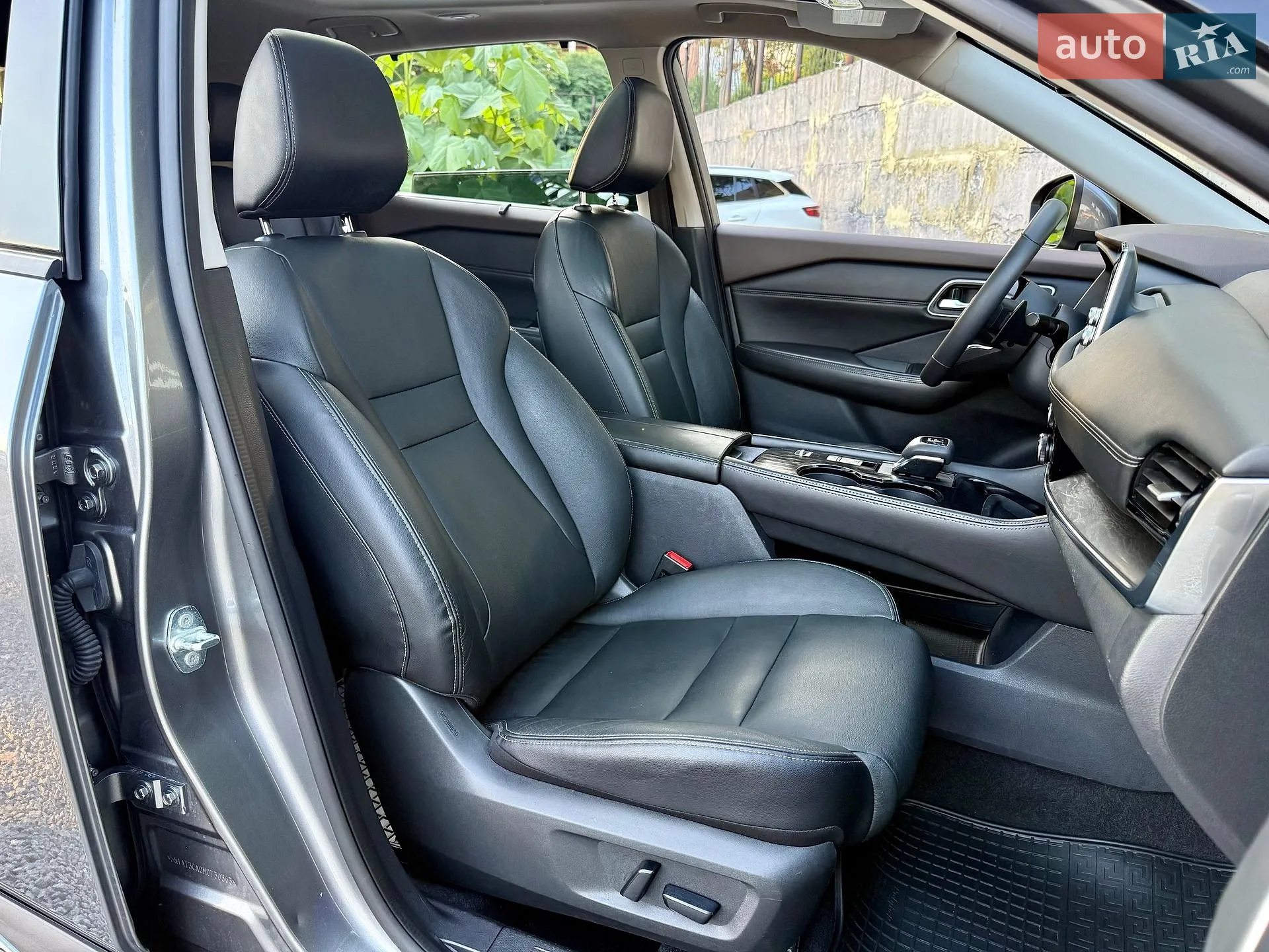 2021 Nissan Rogue - мініатюра 11