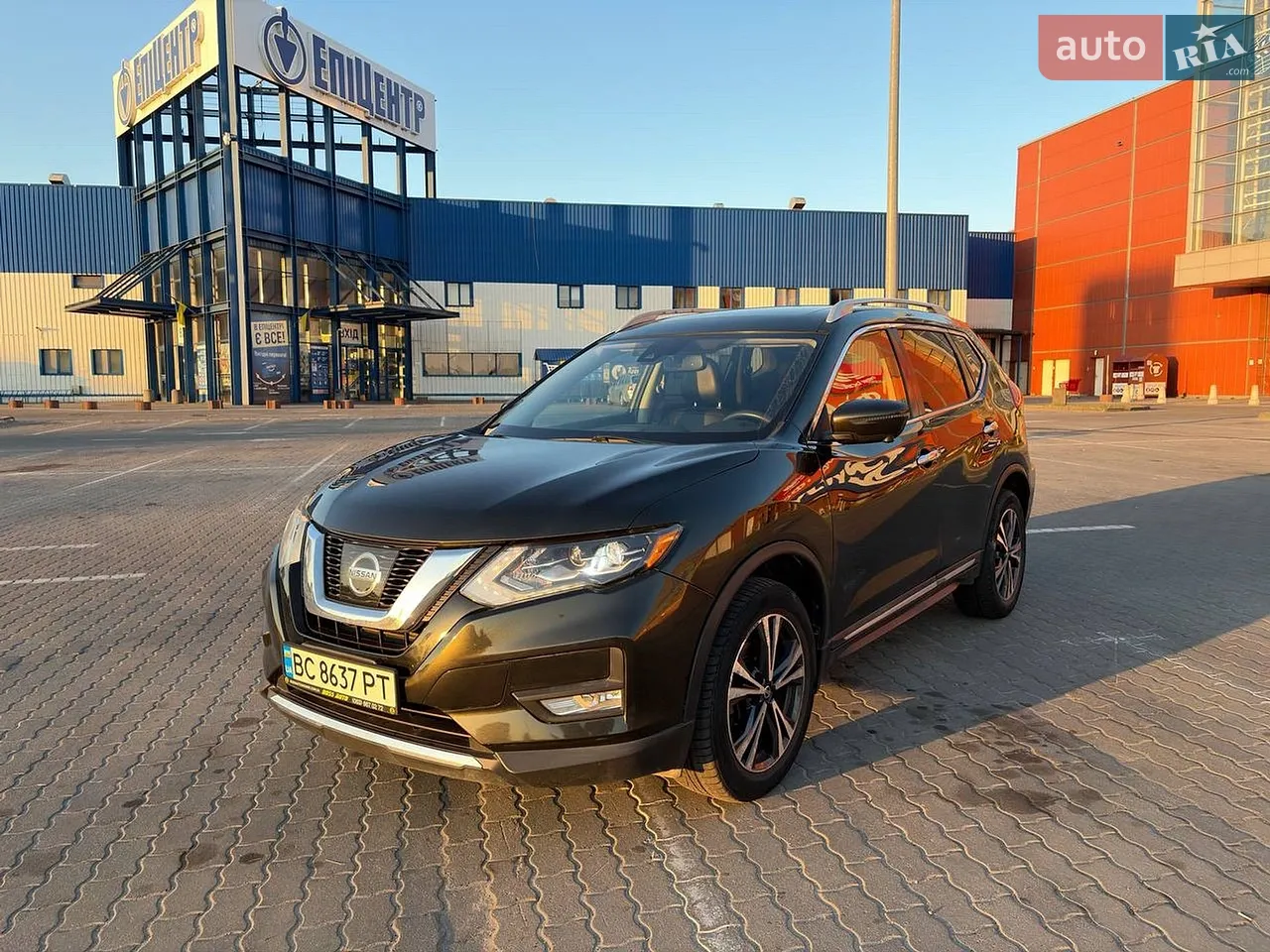 2017 Nissan Rogue - мініатюра 14