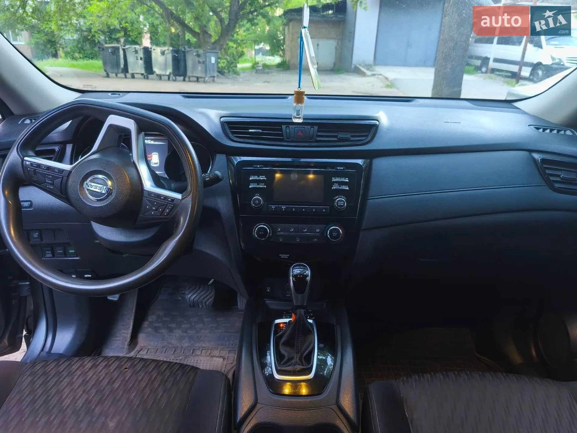 2017 Nissan Rogue - мініатюра 4