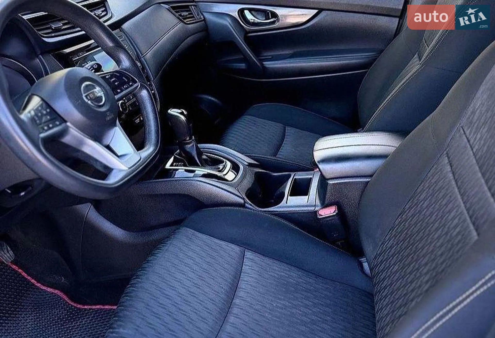 2017 Nissan Rogue - мініатюра 14