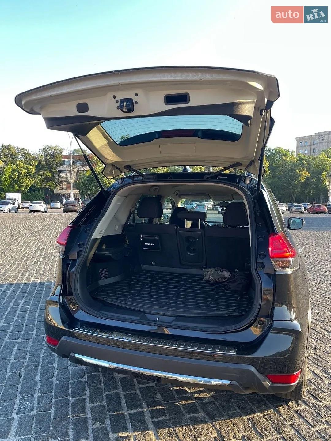 2017 Nissan Rogue - мініатюра 9