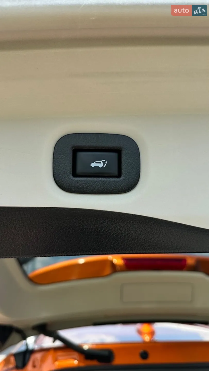 2019 Nissan Rogue - мініатюра 16