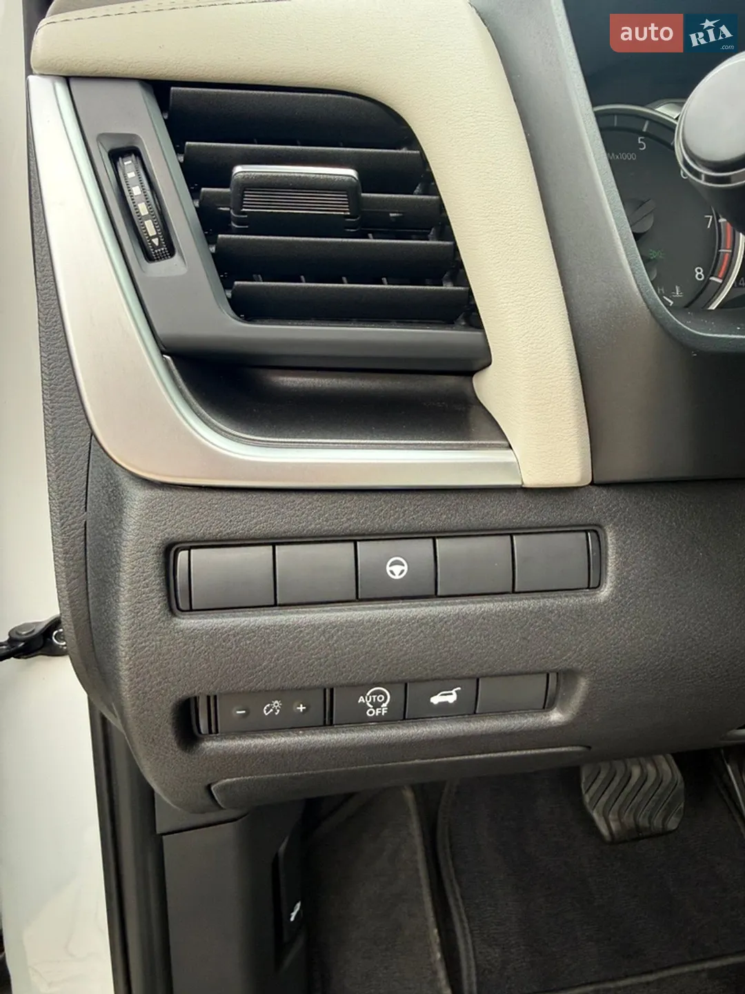 2024 Nissan Rogue - мініатюра 16