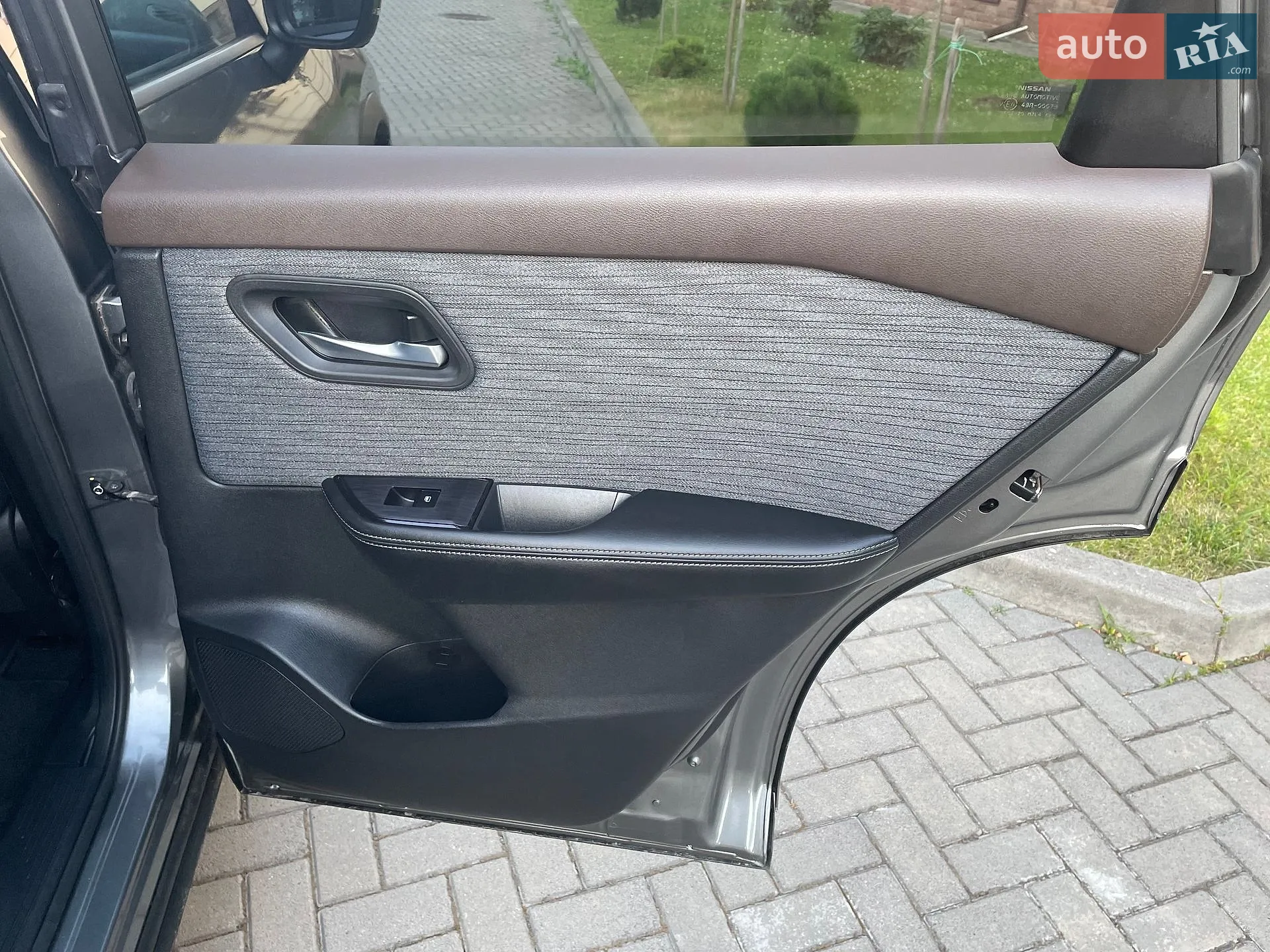 2020 Nissan Rogue - мініатюра 31