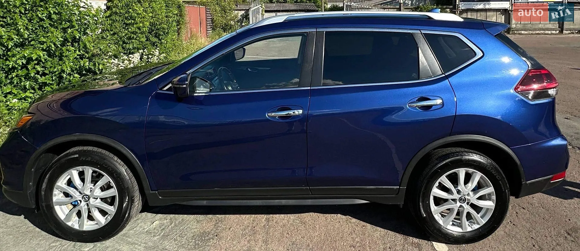 2019 Nissan Rogue - фото 1