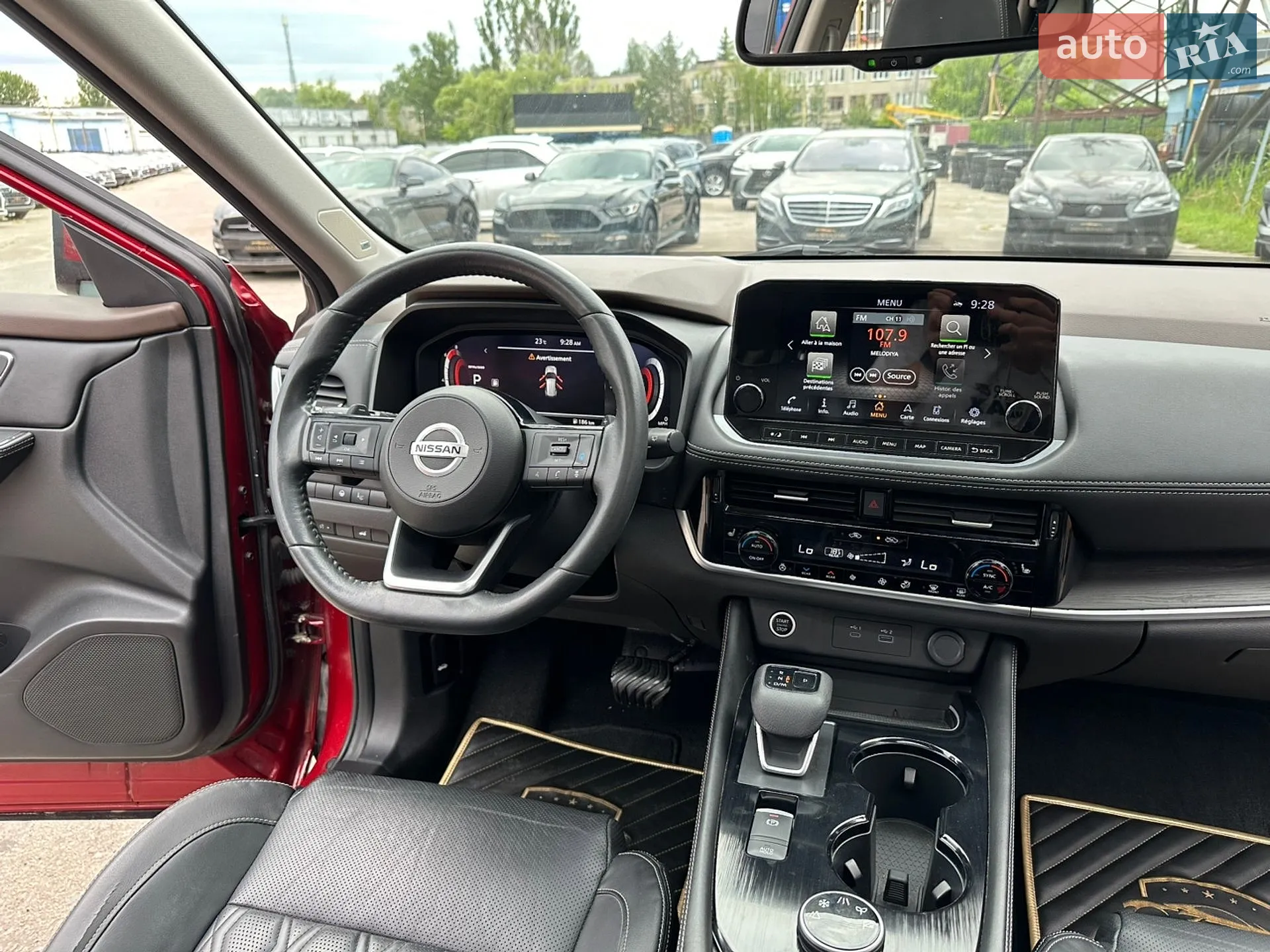2021 Nissan Rogue - мініатюра 23