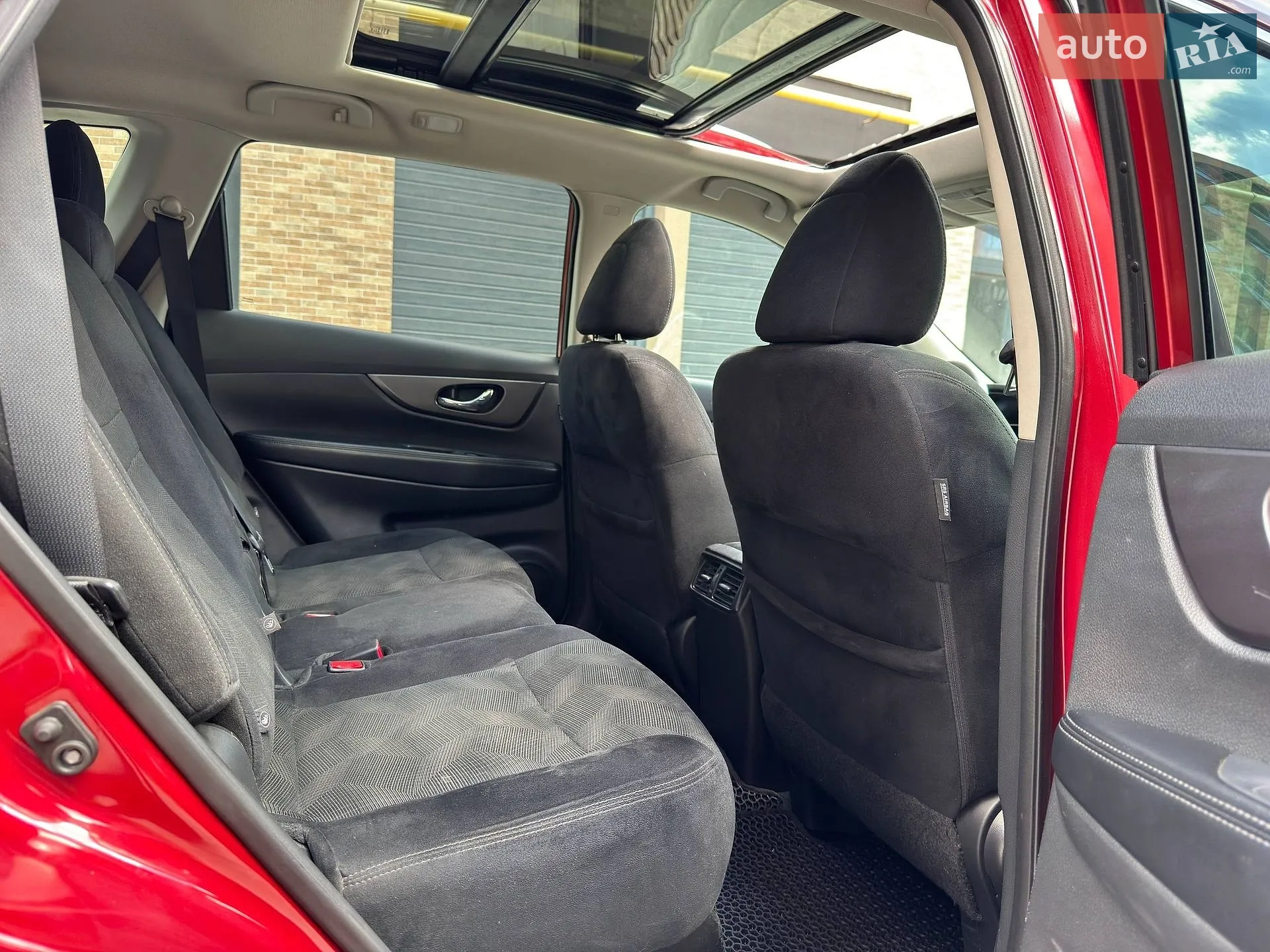 2016 Nissan Rogue - мініатюра 21