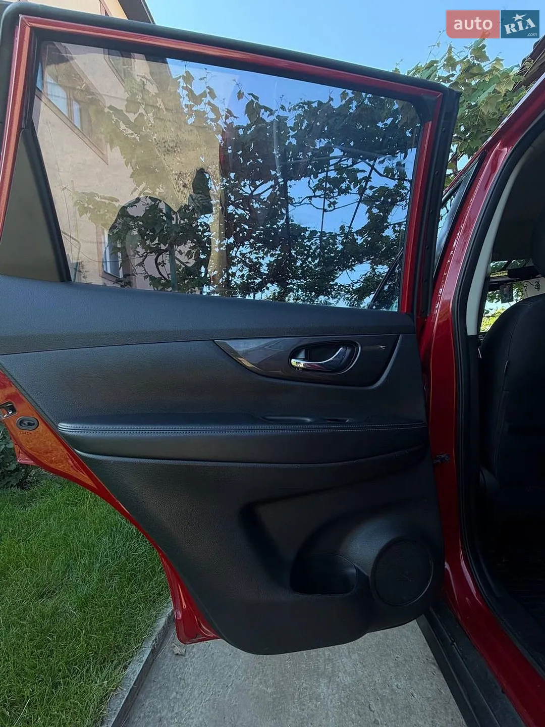 2017 Nissan Rogue - мініатюра 14