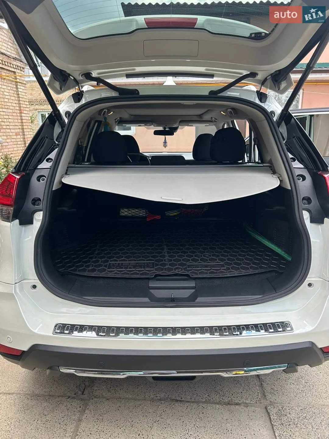 2020 Nissan Rogue - мініатюра 8