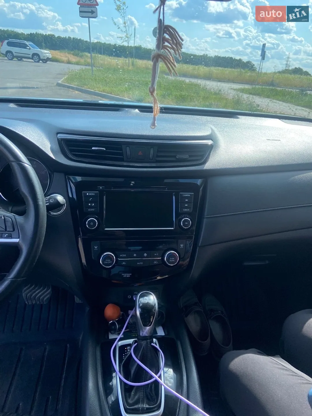 2019 Nissan Rogue - мініатюра 16