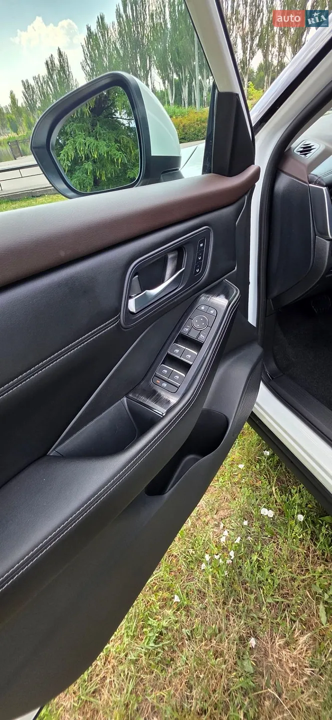 2023 Nissan Rogue - мініатюра 32