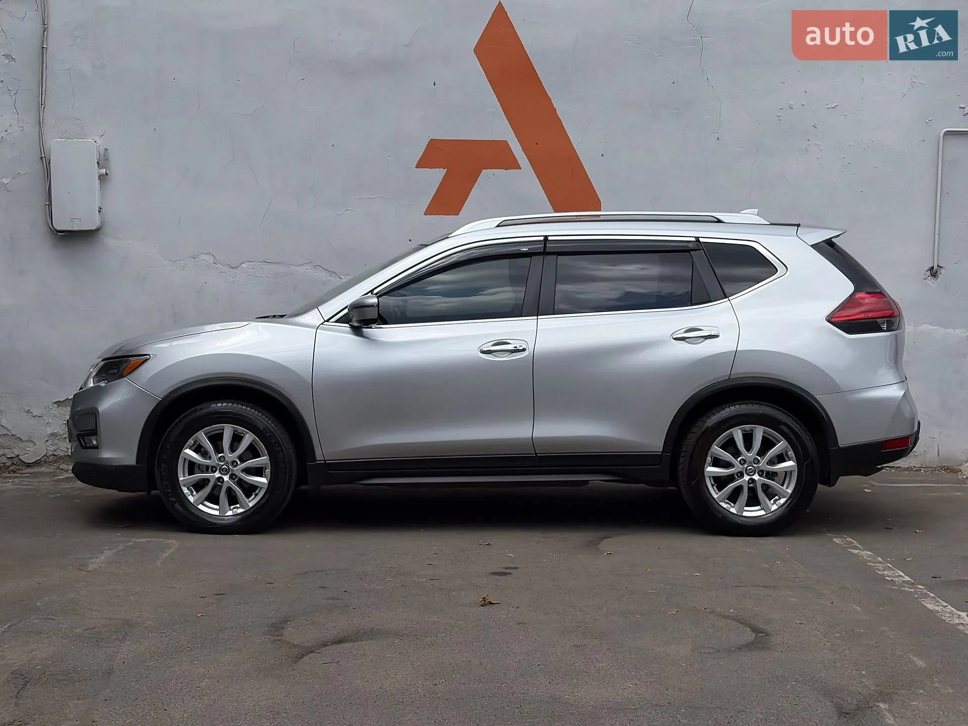 2017 Nissan Rogue - мініатюра 4