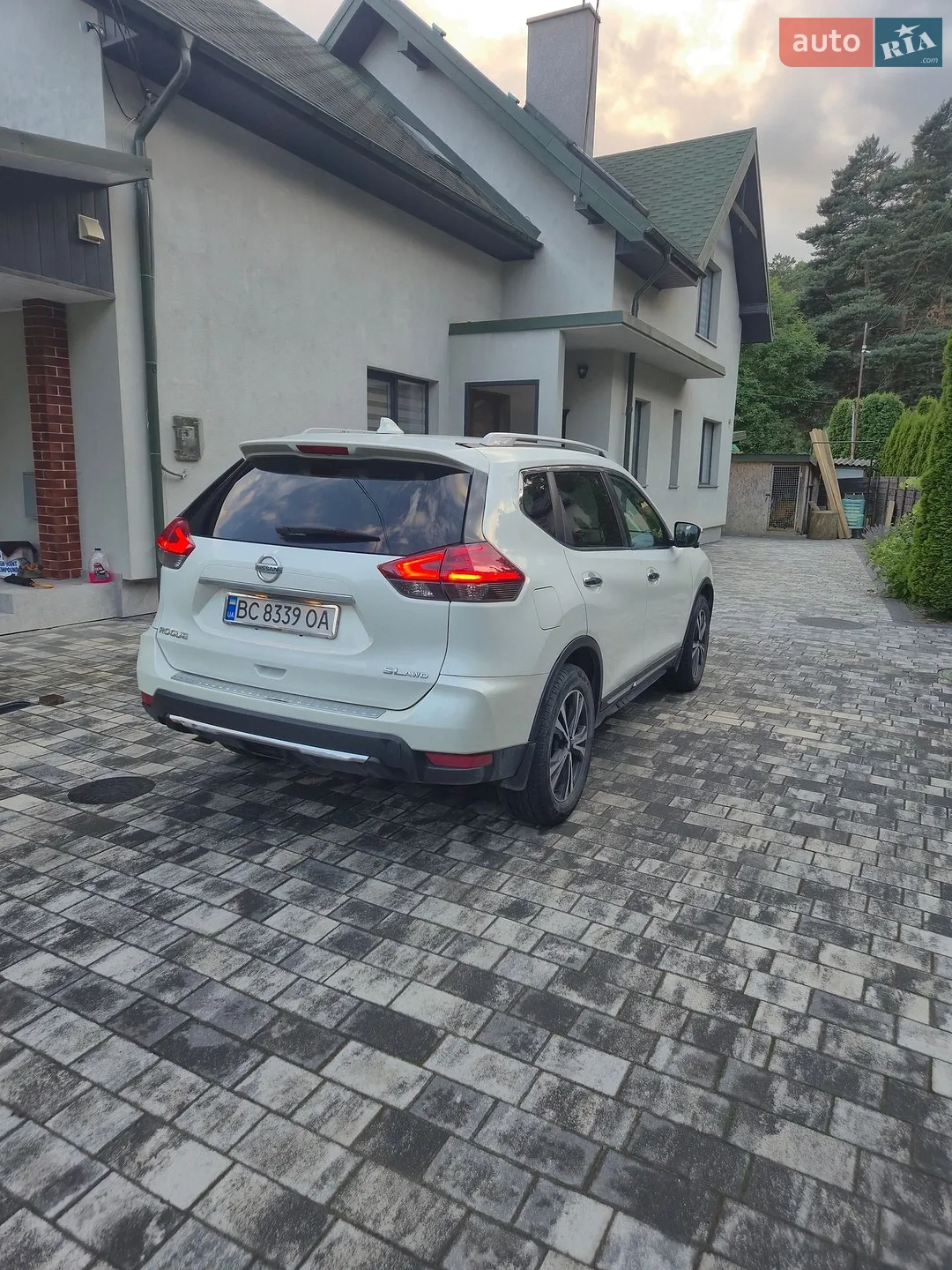 2017 Nissan Rogue - мініатюра 5