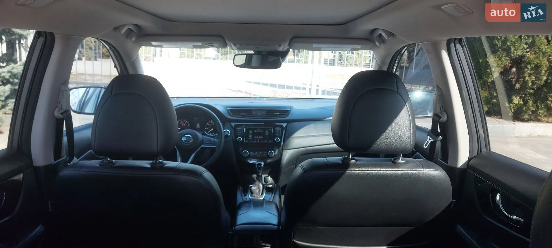 2019 Nissan Rogue - мініатюра 11