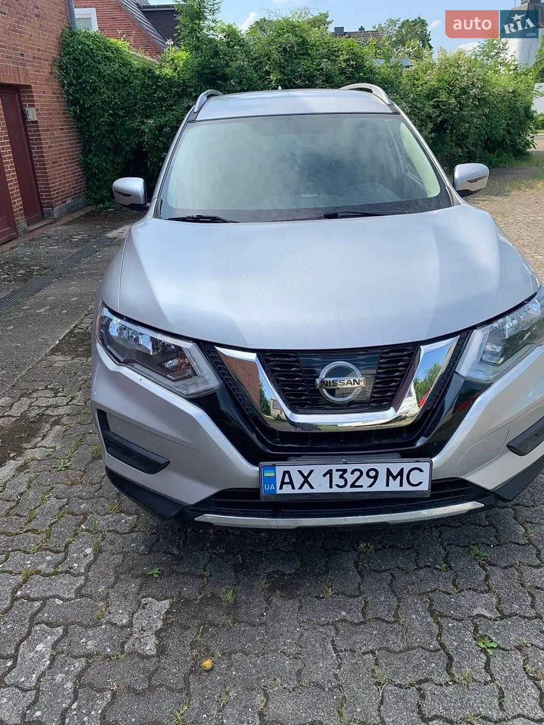 2017 Nissan Rogue - фото 1