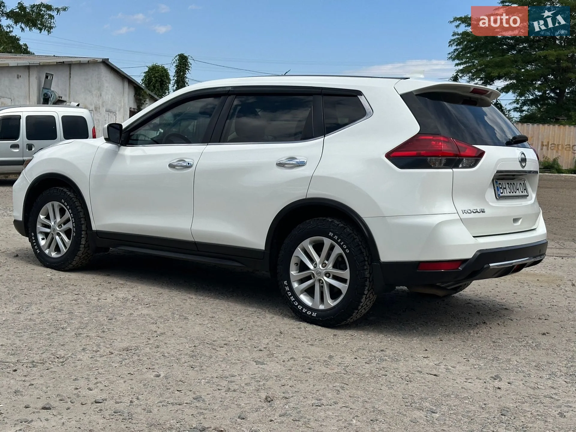 2017 Nissan Rogue - мініатюра 14