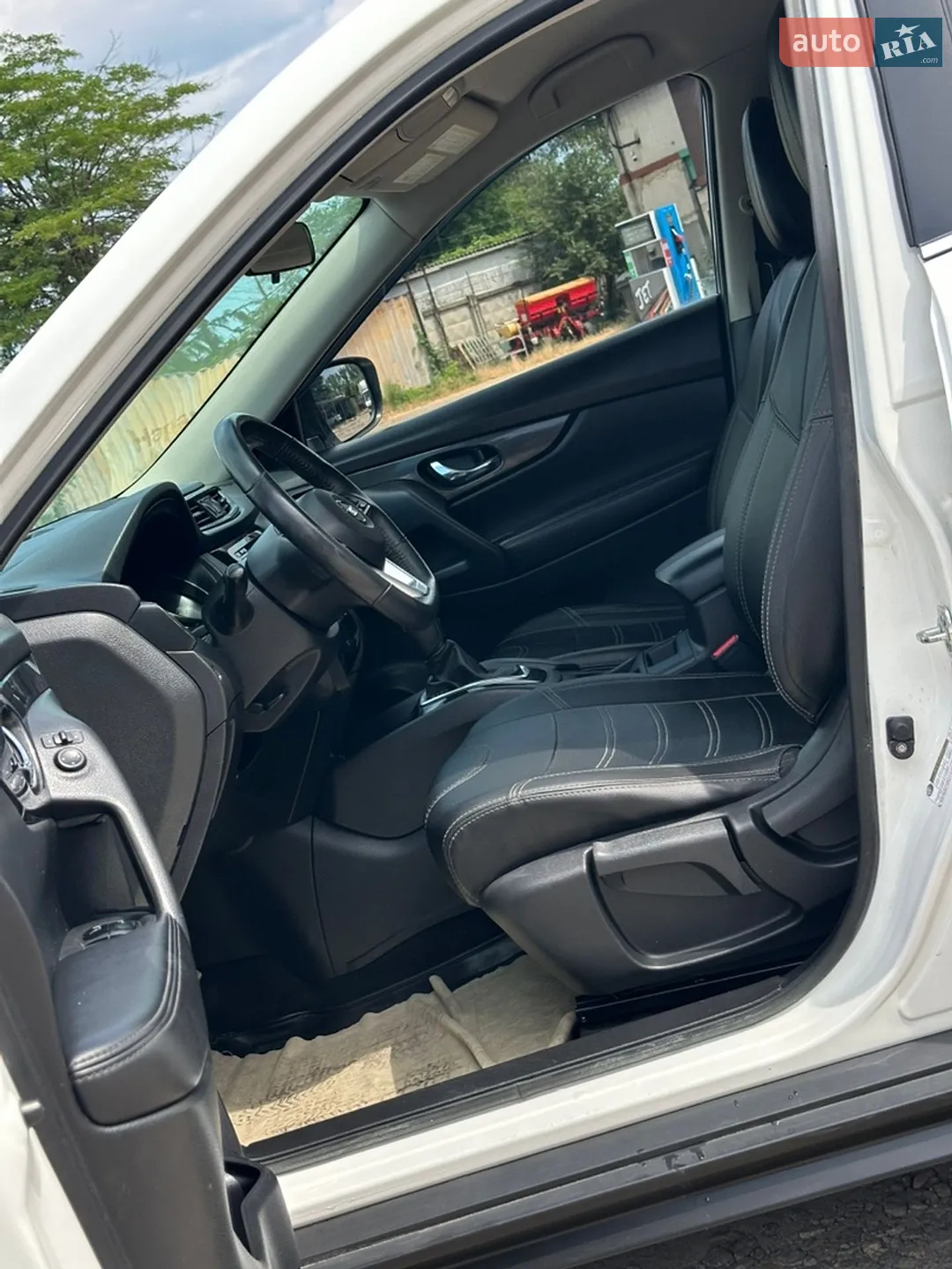 2017 Nissan Rogue - мініатюра 17